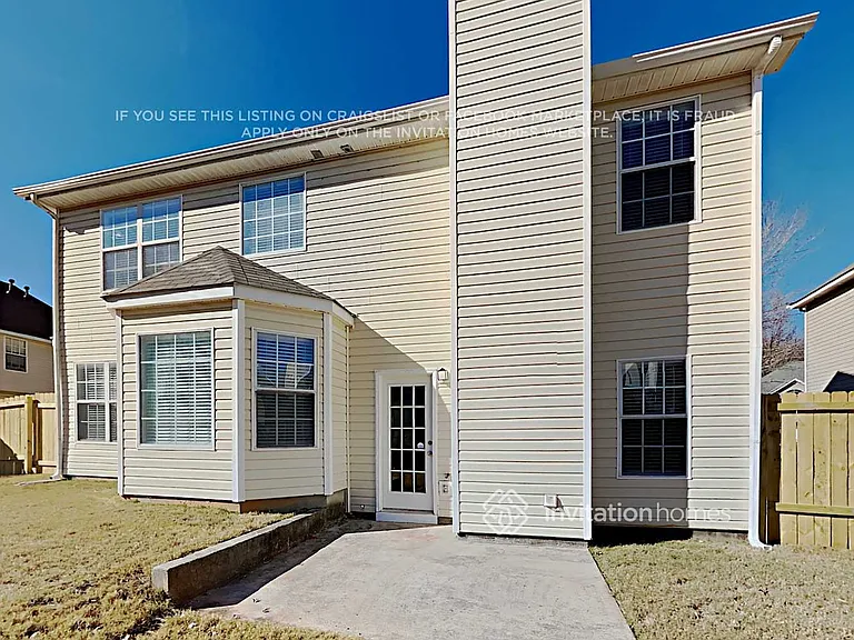 1020 Ivey Ln — Photo 19