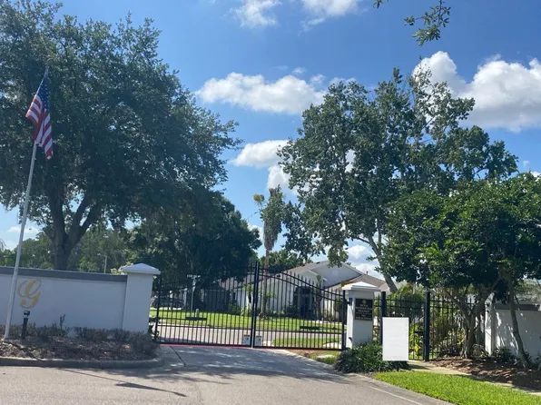 1705 Walcott St, Zephyrhills, FL 33543