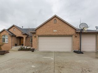 319 E Park View Cir, Bountiful, UT 84010