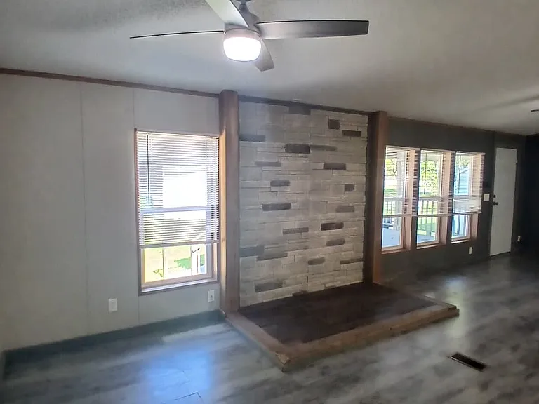 Andover Estates — Photo 33