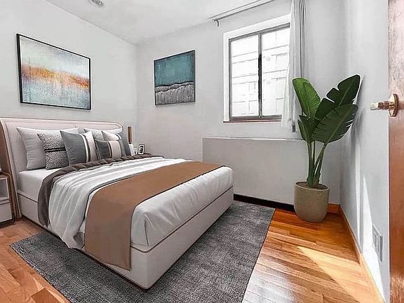 5th image of 370 W 30th St APT 3E