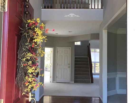 3rd image of 6908 Mill Valley Dr