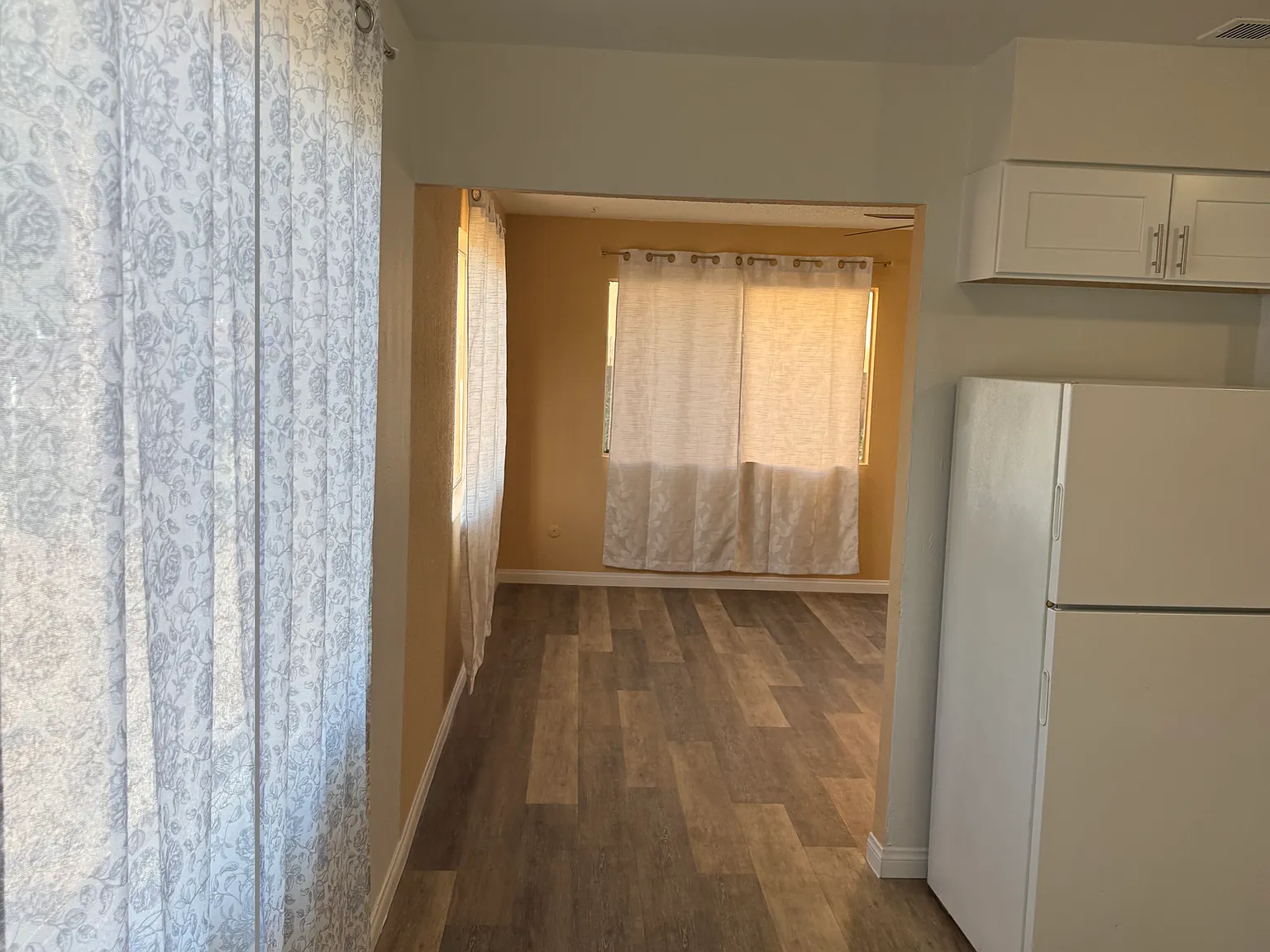 2 bed, 840 sqft, $1,450 — Photo 3