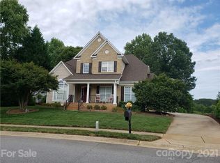 1550 Valhalla Dr, Denver, NC 28037