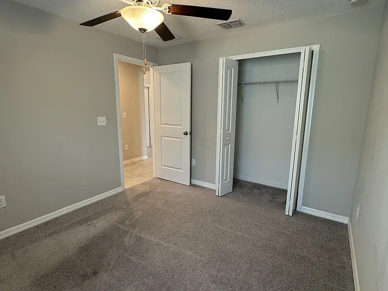 13009 Majestic Garden Ln — Photo 31