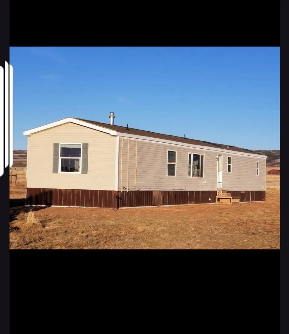 3 bed, 1280 sqft, $1,925 — Photo 3