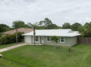 480 Perch Ln, Sebastian, FL 32958