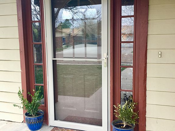 2nd image of 921 N Wilson St