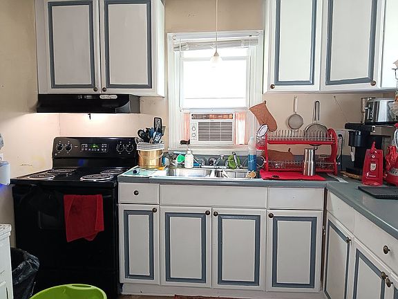 4th image of 536 Valley View Dr