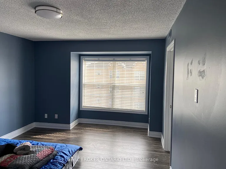 1470 Bishops Gate #401 — Photo 11