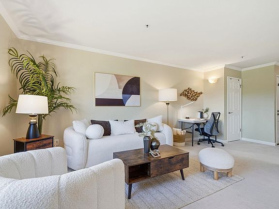 5th image of 490 Bollinger Canyon Ln APT 367