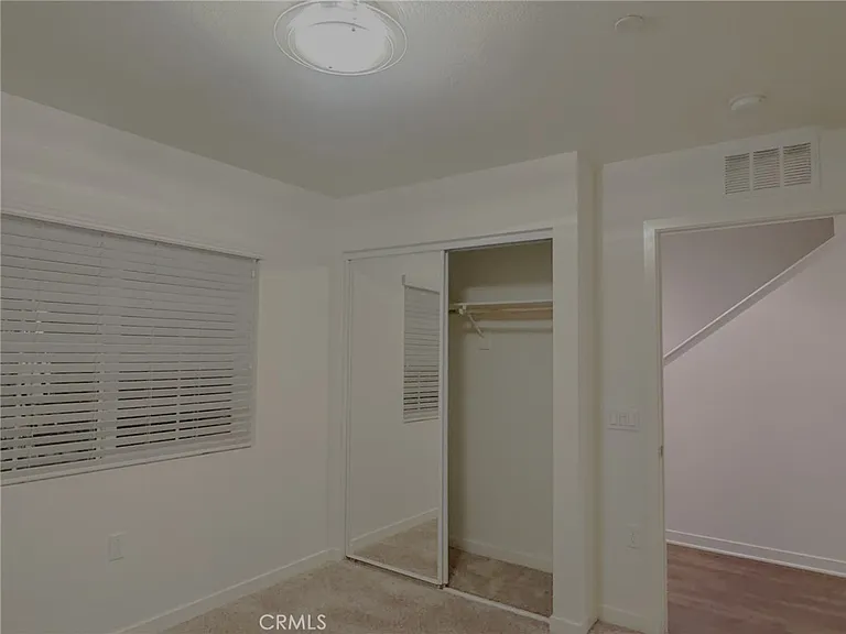 2710 Valor Ln — Photo 51