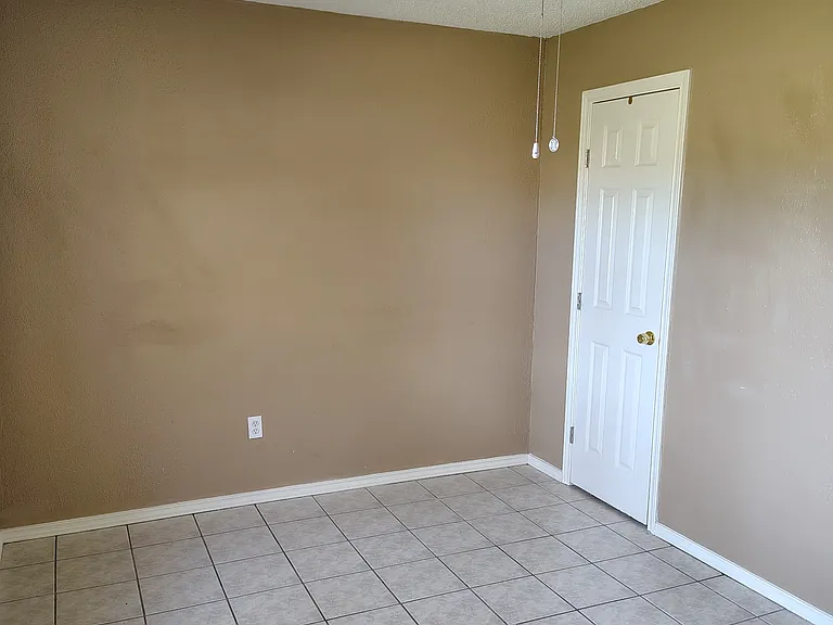 1264 Harmony Cir — Photo 23