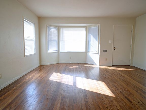 4th image of 5021 Garfield St