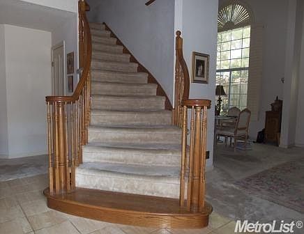 3rd image of 2339 Donohue Pl