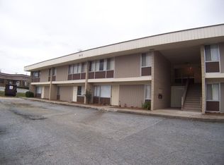 212 Maple Pl APT O, High Point, NC 27262