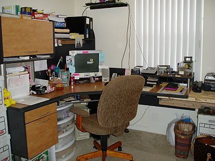 Bedroom 3/Office