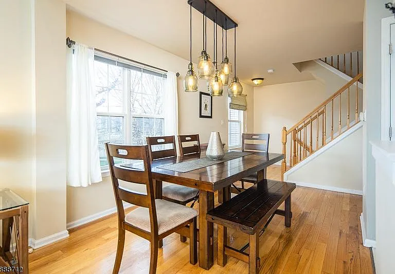 137 Riverwalk Way — Photo 4