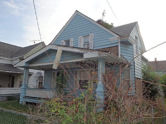 3rd image of 3351 W 43rd St