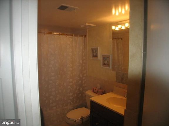 4th image of 307 Shawmont Ave APT C