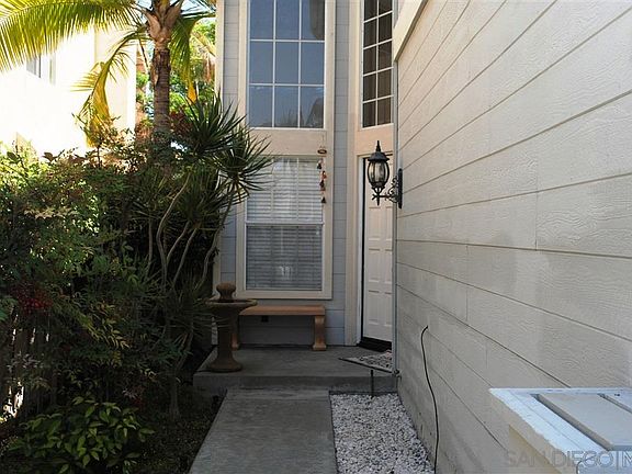2nd image of 11208 Corte Playa Madera
