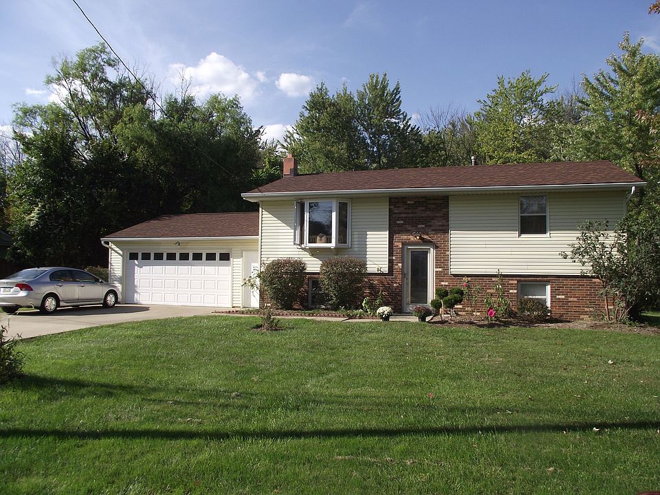 4 Bedroom 2 Bath