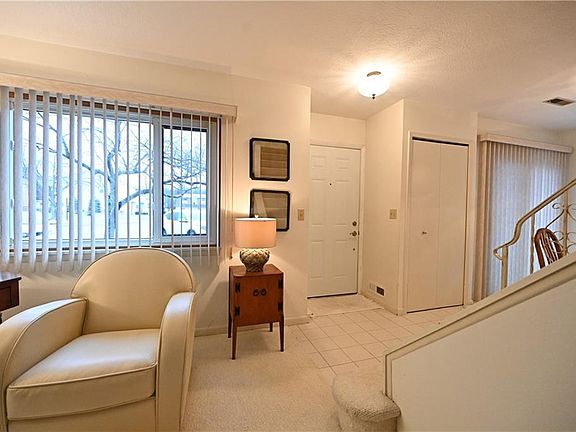 2nd image of 4300 Hyde Park Unit 3