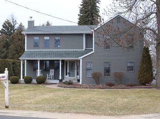 1385 Lake Shore Rd, Chazy, NY 12921