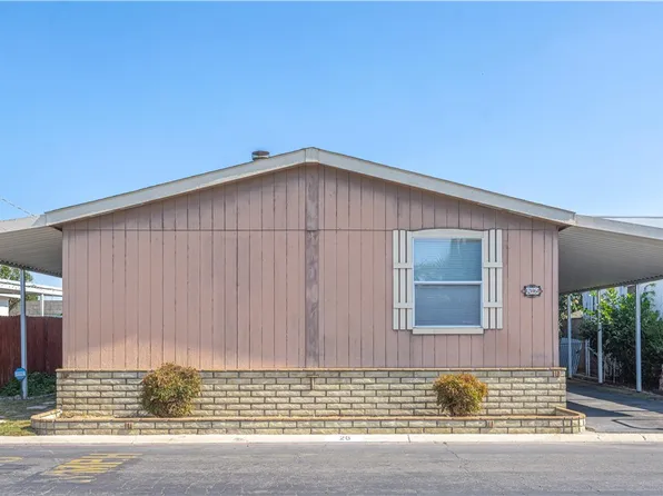 300 N Rampart St Trailer 26, Orange, CA 92868
