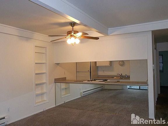 2nd image of 806 Stone Mountain Dr APT 205