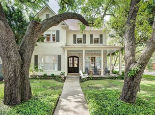 4039 Swarthmore St, West University Place, TX 77005