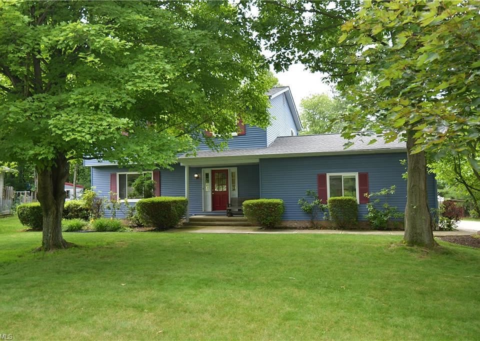 1st image of 5895 Elm Hill Dr