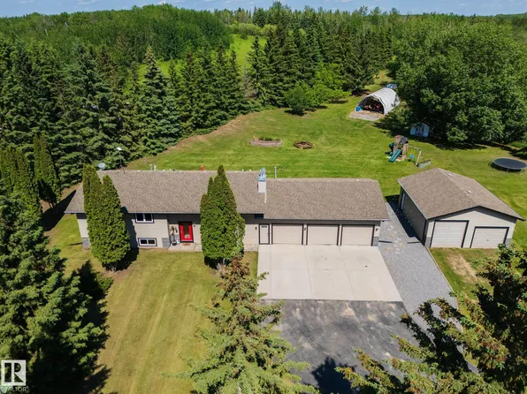 2022 Parkland Dr #40, Parkland County, AB T7Y 2S1