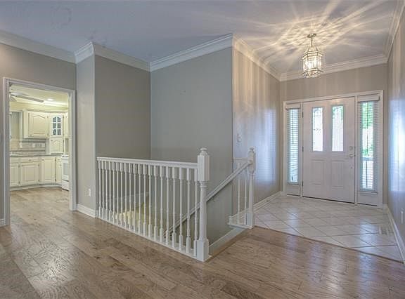 3rd image of 2817 S Viro Ave