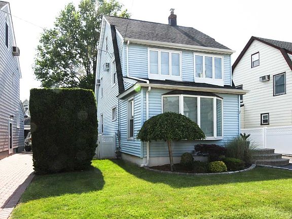 2nd image of 23 Holly Ave