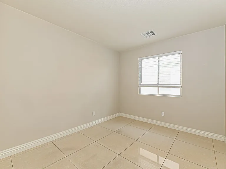3370 Wasatch Cedars St — Photo 13