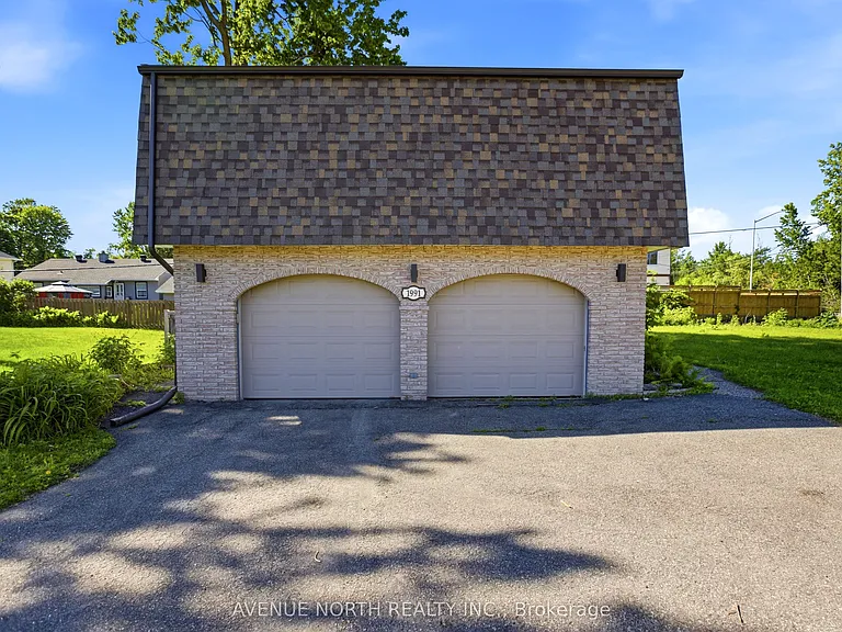 1991 Kingsdale Ave — Photo 2
