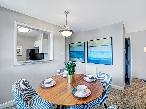 2nd image of 2423 Menokin Dr #2B-1Ba-930Sqft