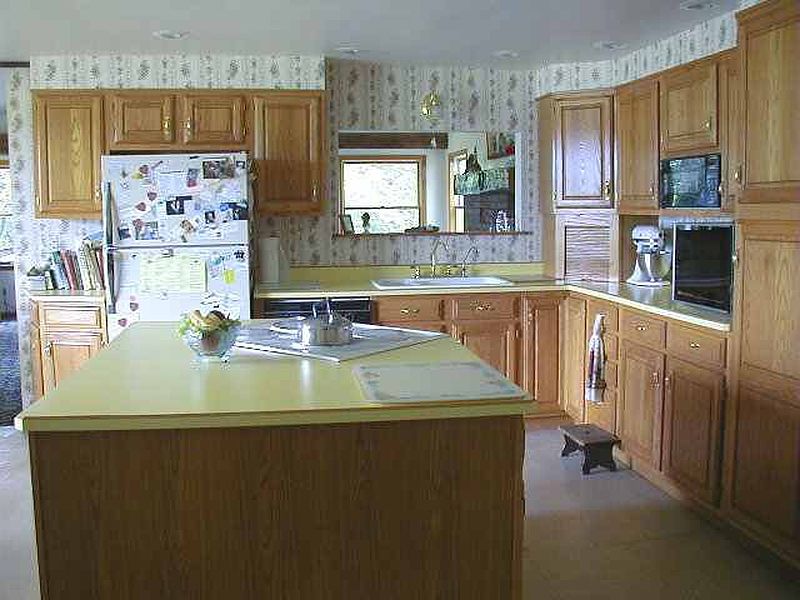 5th image of 235 SUNNYSIDE Road