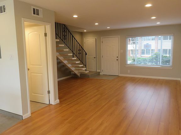 2nd image of 19480 Richwood Ct APT 2