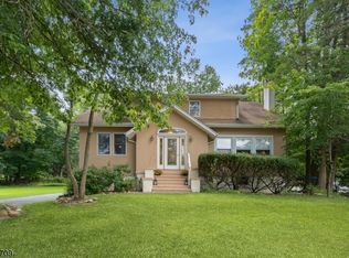 154 Gould Ave, North Caldwell, NJ 07006