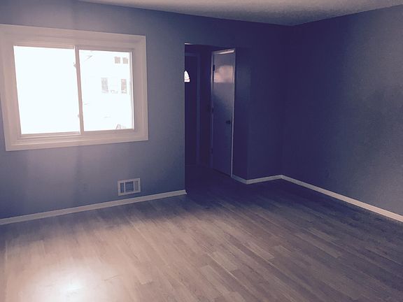 2nd image of 3108 42nd Ave S