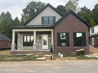 44 Royal Troon Cir, Oak Ridge, TN 37830