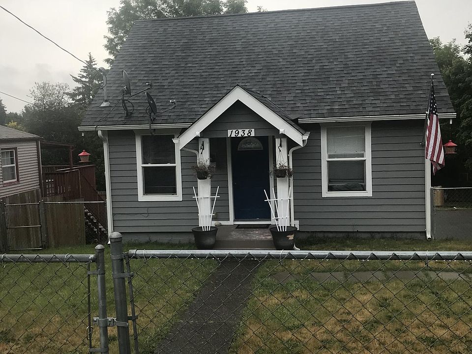 2nd image of 1938 N Callow Ave