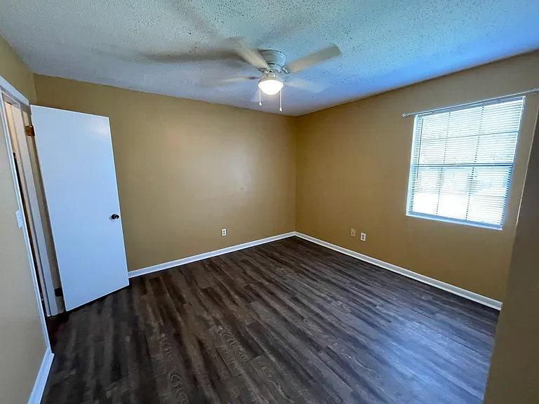 209 Apache Dr #8A — Photo 12