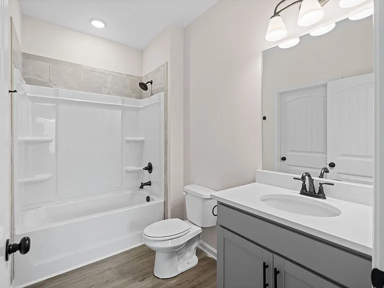 Millswood Dr — Photo 16