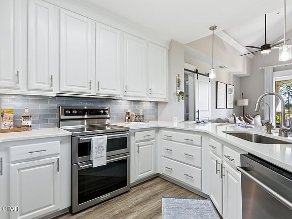 5th image of 5385 Pine Ridge Ln