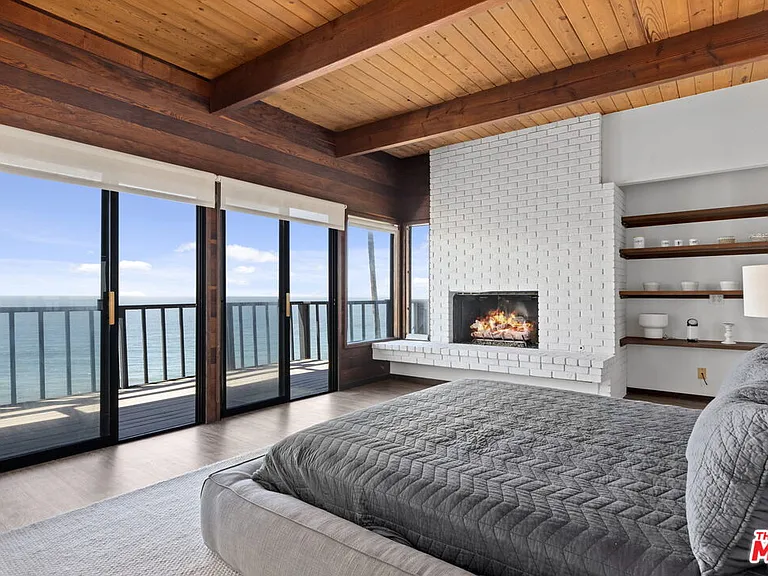 31648 Broad Beach Rd — Photo 11
