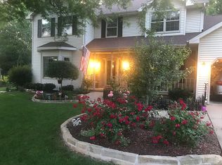 760 Saddlebrook Ct, Neenah, WI 54956