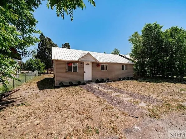 170 Golden St, Blackfoot, ID 83221